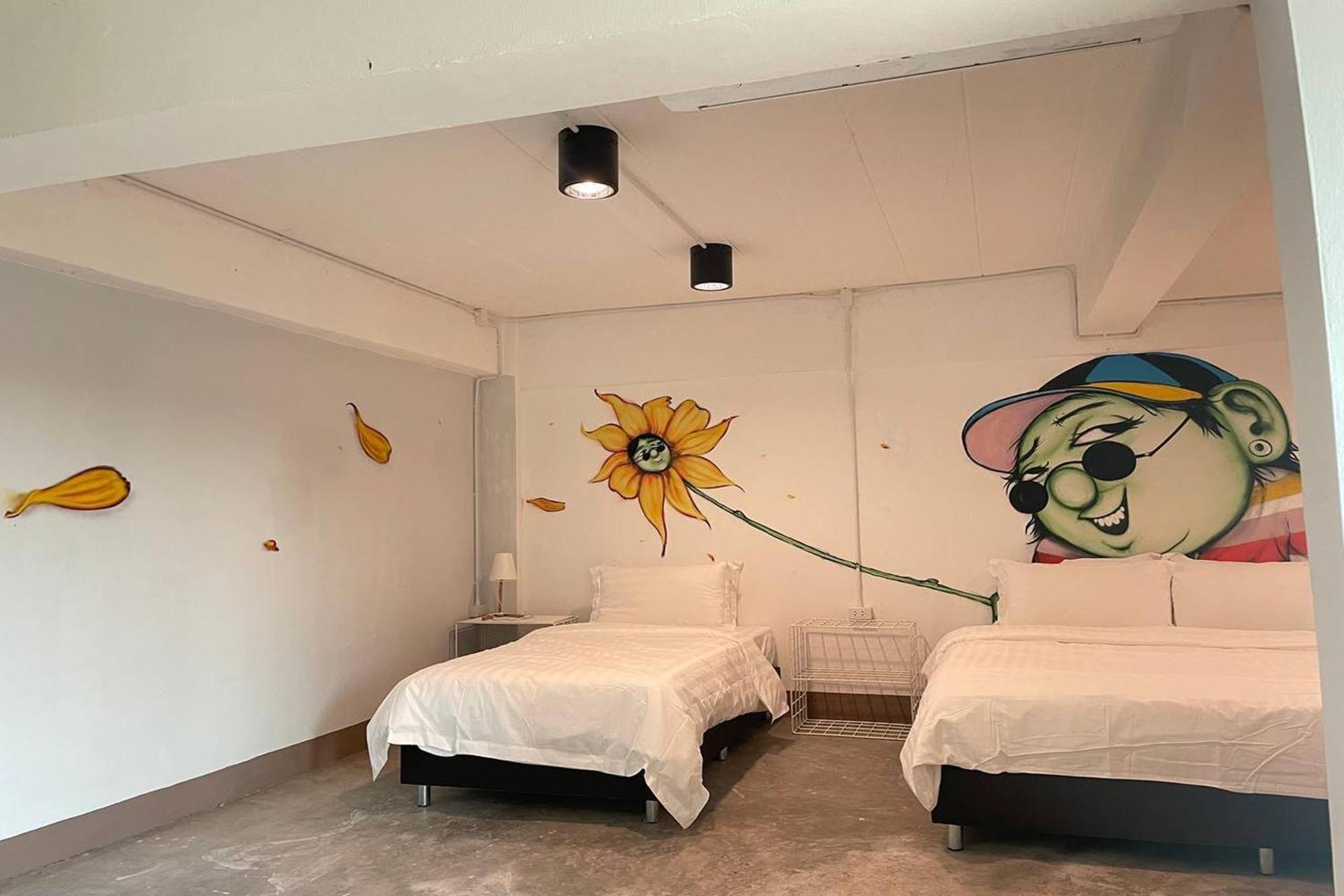BW Studios Thai Art Style Chiang Mai Exterior photo